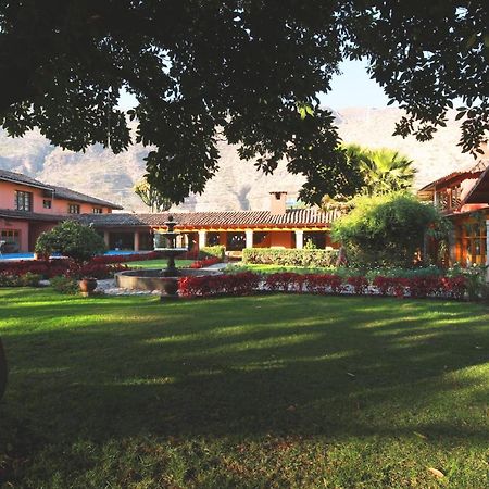 Hotel San Agustin Urubamba Exterior photo